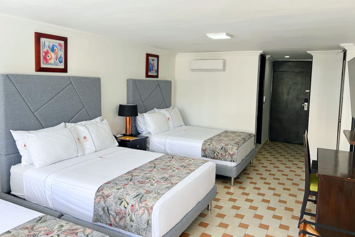 1 bedroom, premium bedding, down duvets, Select Comfort beds
