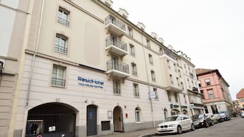 Fachada de la propiedad