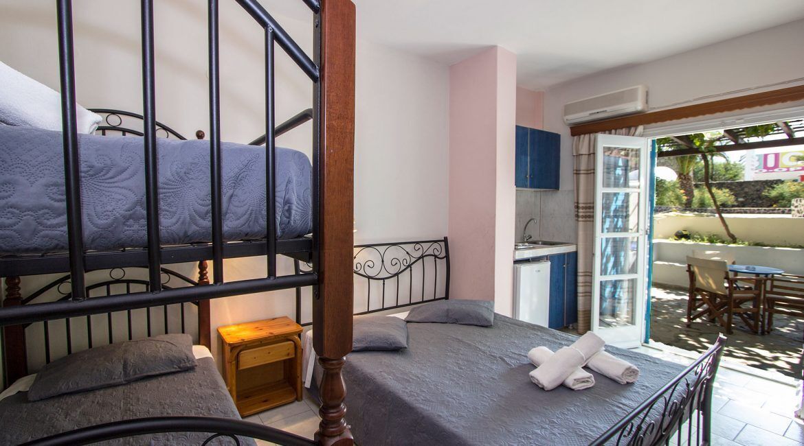 in-room safe, free wifi