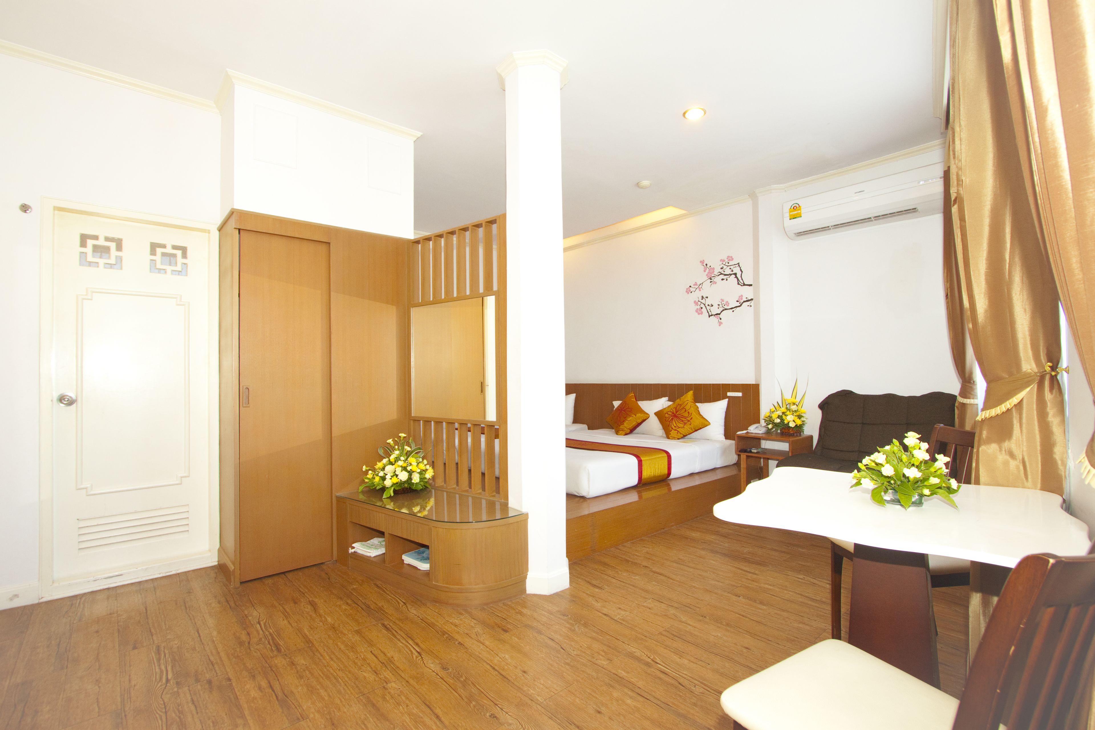 Foto - China Town Hotel - SHA Plus Certified