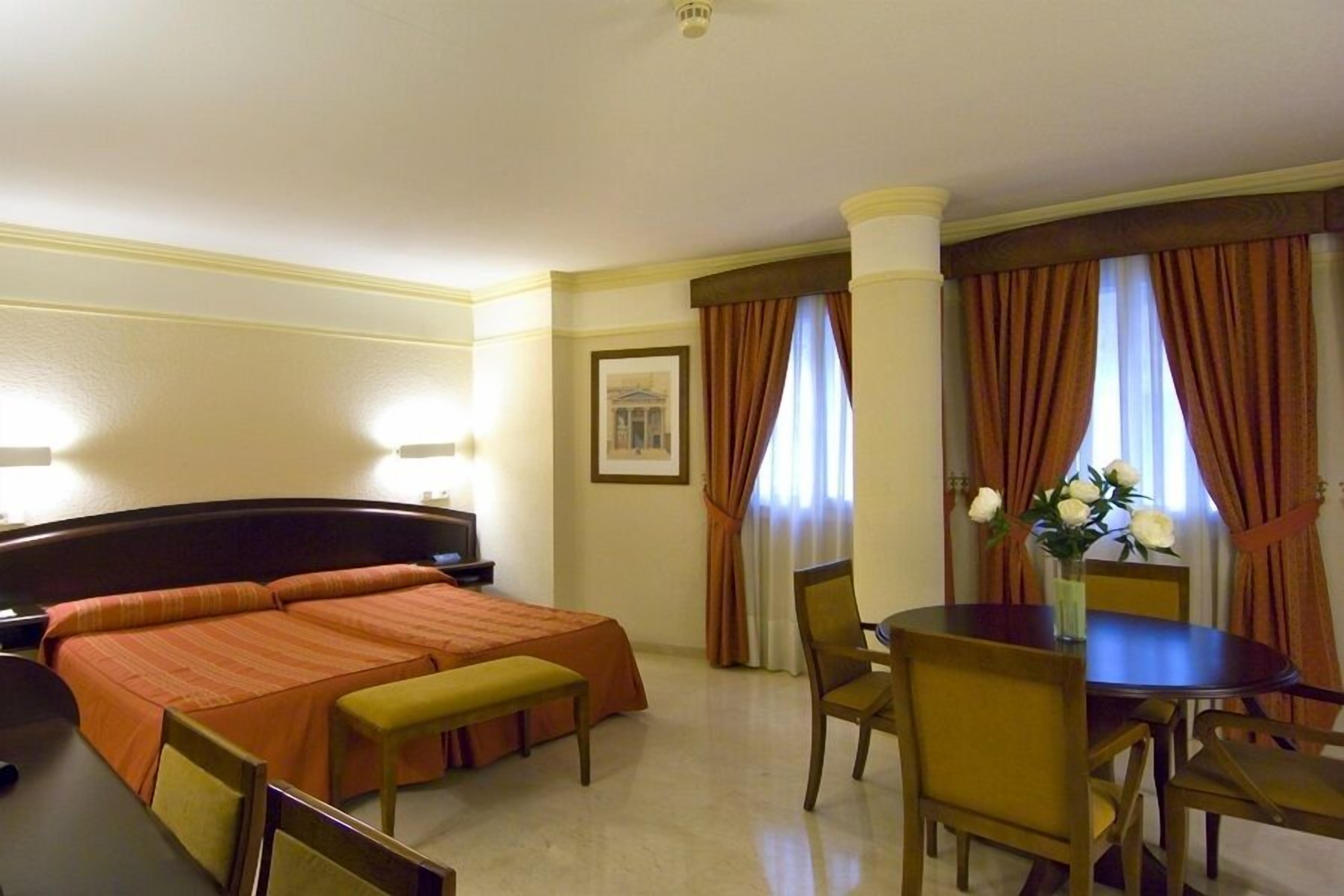 Minibar, desk, rollaway beds (surcharge), WiFi (free)