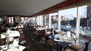 Breakfast and dinner served - Hotel Atlantic Juist (Juist)
