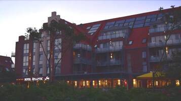 Façade de l’hébergement - soirée/nuit