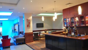 Bar (on property) - The Euro Grande Hotel (Bangkok)
