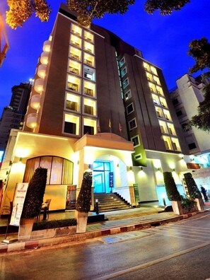 Ngoại thất