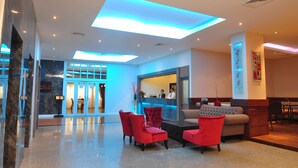 Lobby - The Euro Grande Hotel (Bangkok)