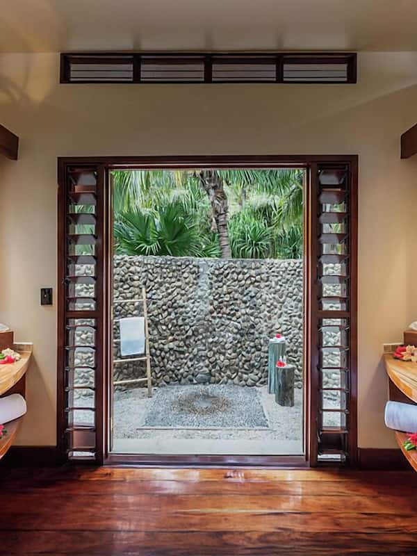 Free toiletries, hair dryer, bathrobes, slippers