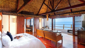 Overwater Bures | Egyptian cotton sheets, premium bedding, pillowtop beds, minibar