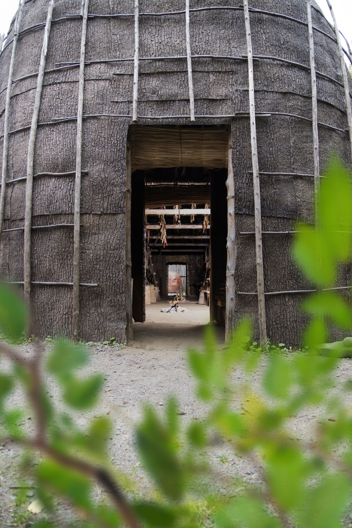 Lich su va Boi canh: Khi vung dat ke chuyen