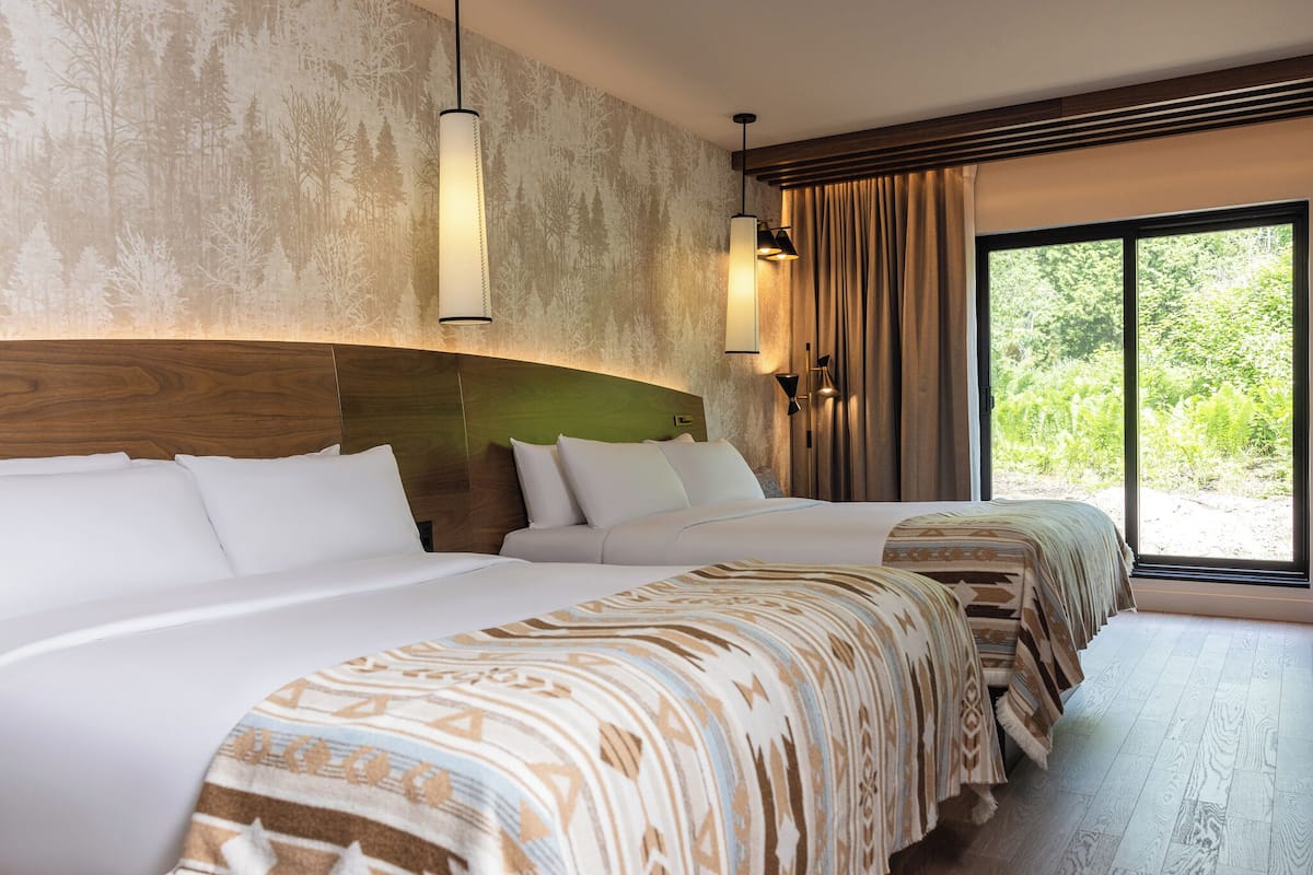 Comfort-Zimmer, 2 Queen-Betten | Hochwertige Bettwaren, Daunenbettdecken, Schreibtisch