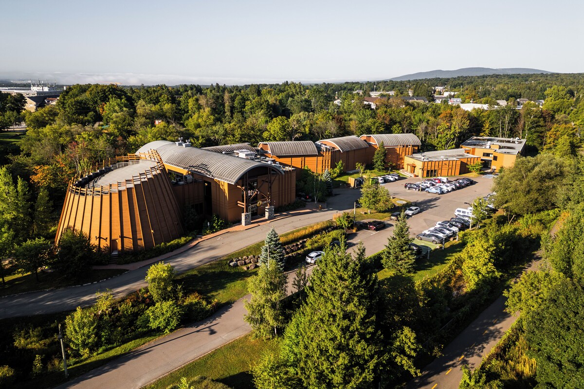Thiết kế khách sạn Hôtel-Musée Premières Nations