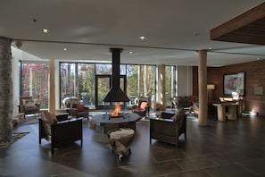 Lobby - Hôtel-Musée Premières Nations (Wendake)