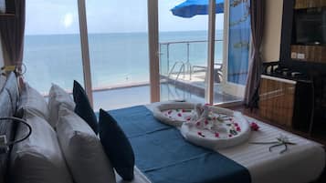 2 Bedrooms Pool Sea View Suite | Vue sur la plage/lâocĂ©an