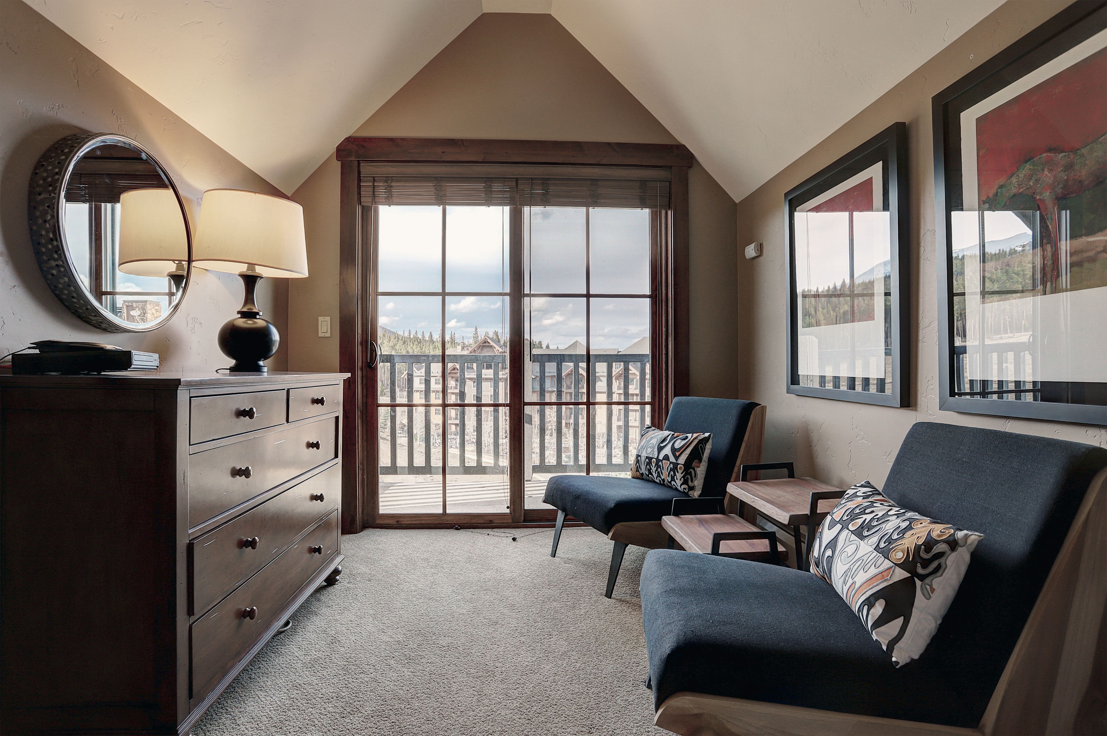 condo, 4 bedrooms | bathroom | combined shower/bathtub, free toiletries, hair dryer, towels