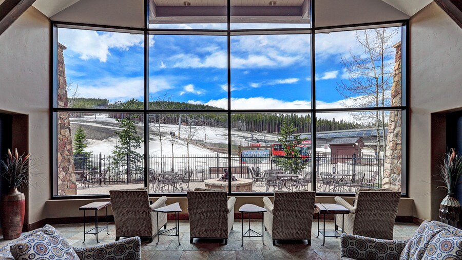 Crystal Peak Lodge, A Vail Resorts Property