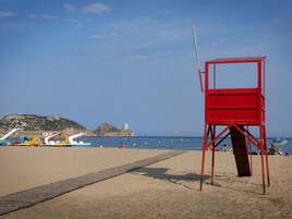 En la playa, buceo, snorkel