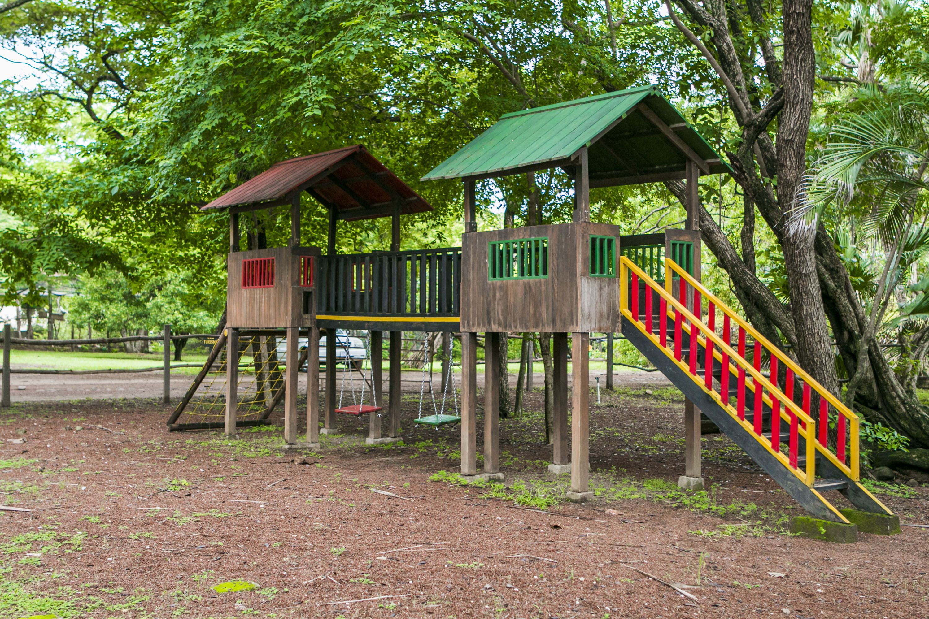 children’s play area – outdoor