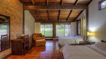 Suite | 1 bedroom, hypo-allergenic bedding, individually furnished, desk