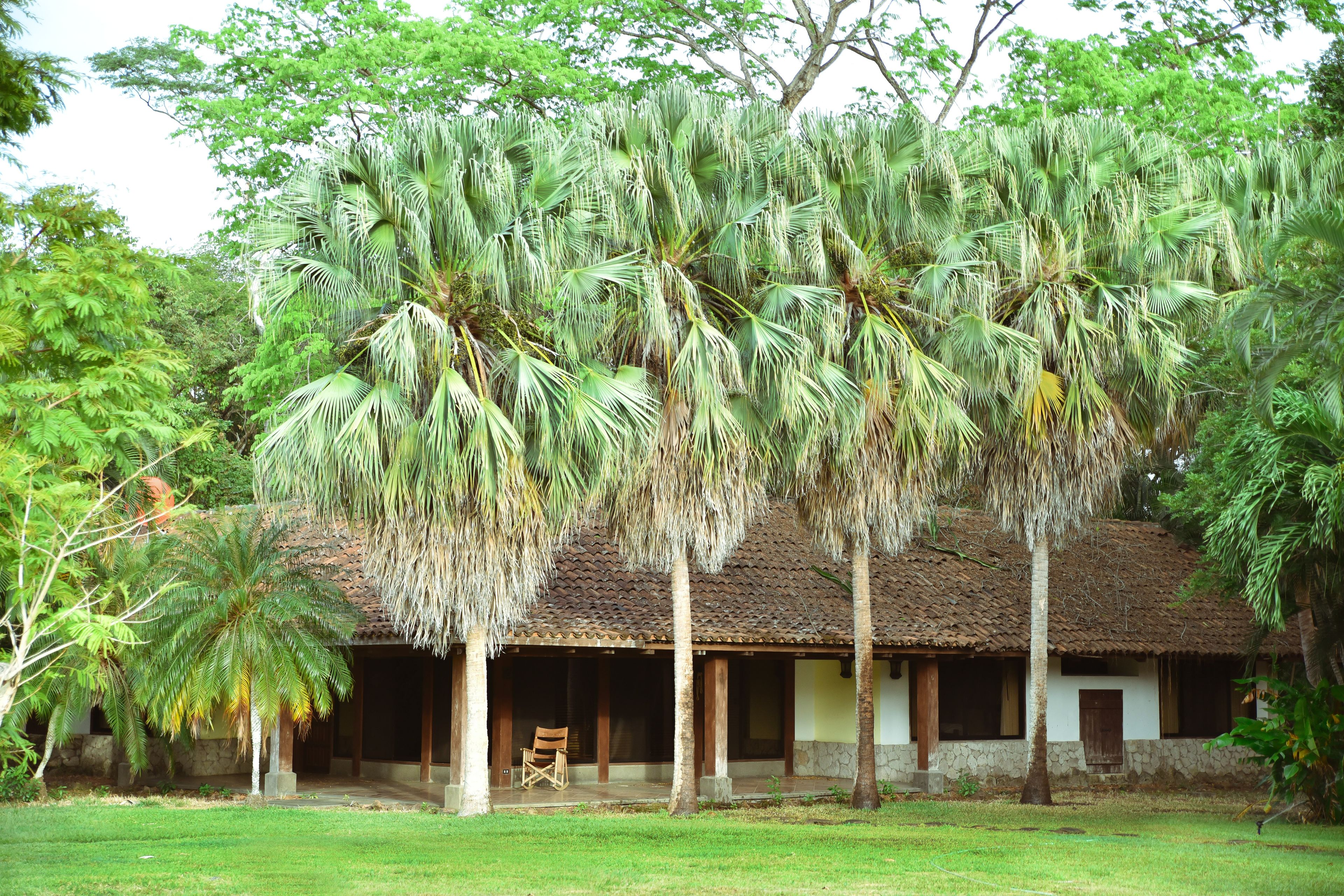 villa | 1 bedroom, hypo-allergenic bedding, individually furnished, desk