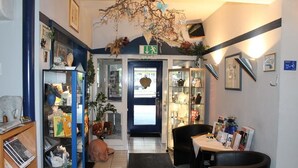Interior entrance - Hotel Chassalla (Kassel)