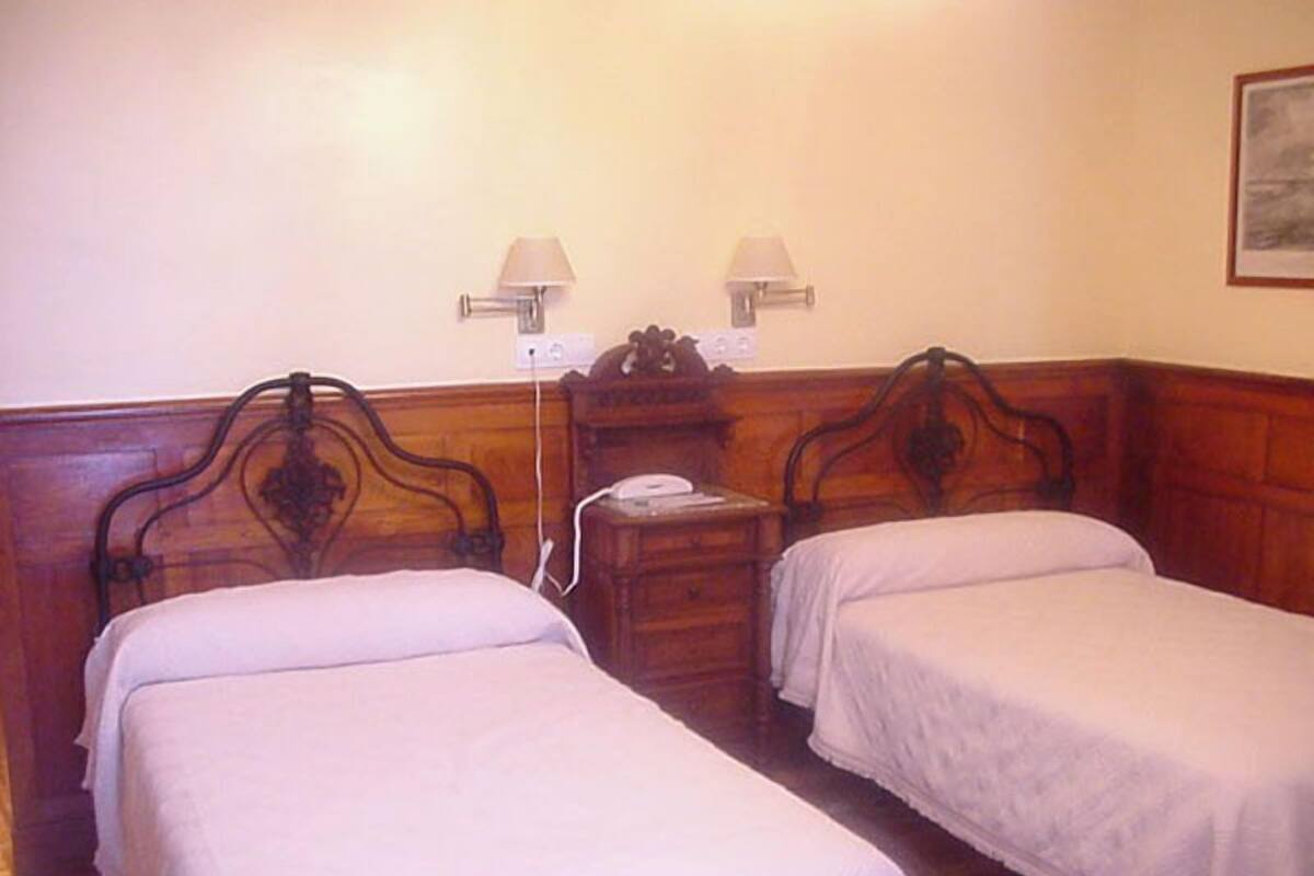 Minibar, desk, iron/ironing board (on request), WiFi (free)