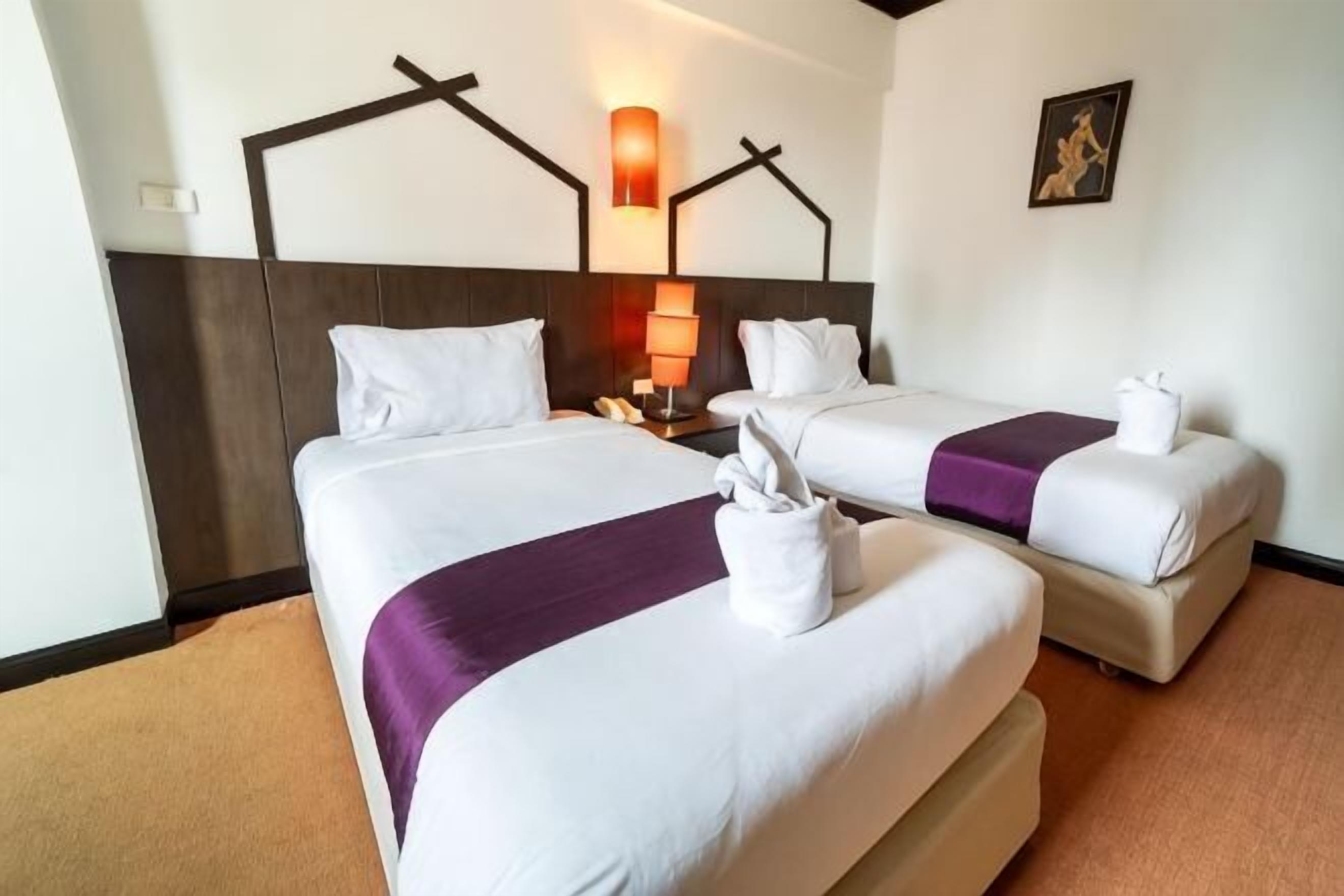 In-room safe, desk, blackout curtains, free WiFi