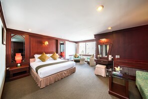 Deluxe Room | In-room safe, desk, blackout drapes, free WiFi - Mountain Beach Resort (Pattaya)