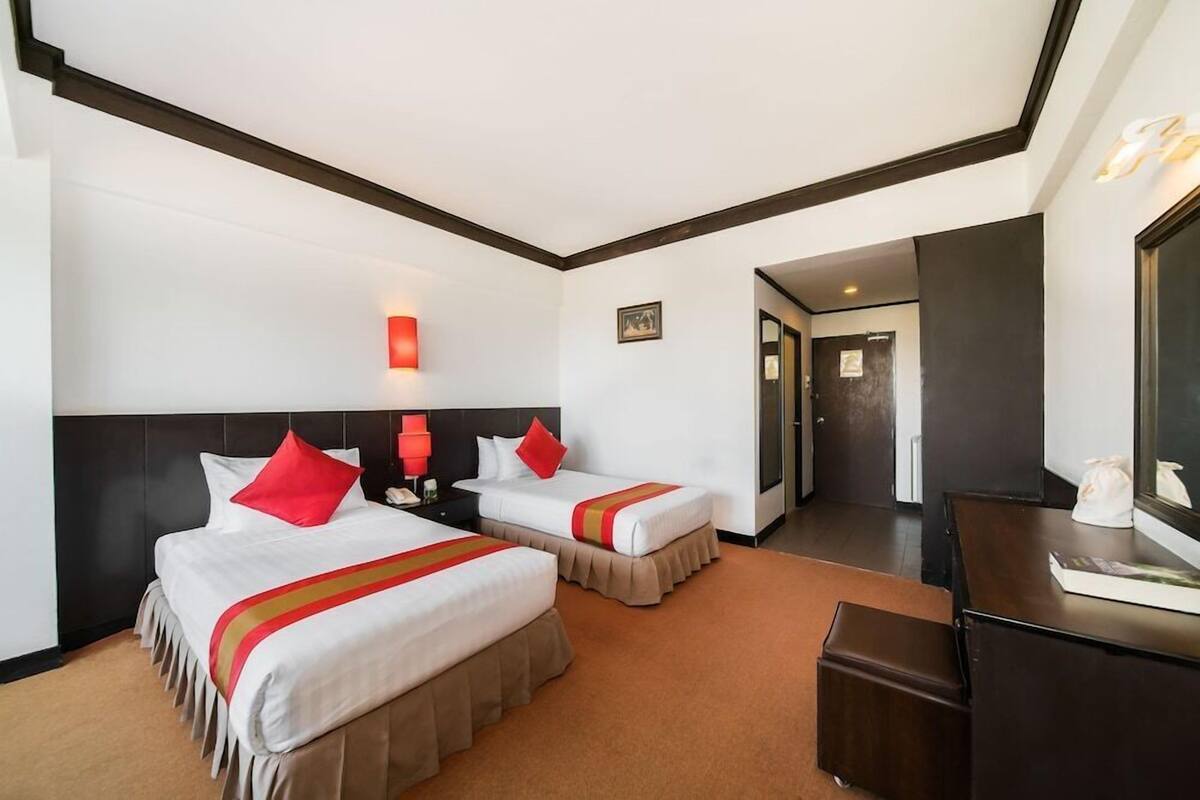 In-room safe, desk, blackout curtains, free WiFi