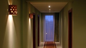 Hallway - Lorenzo (Krakow)