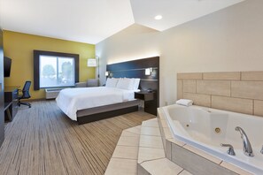 Suite, 1 King Bed (Whirlpool)