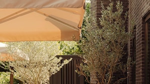 Terrace/patio - Van der Valk Hotel Rotterdam - Blijdorp (Rotterdam)