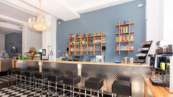 Bar (in der Unterkunft)