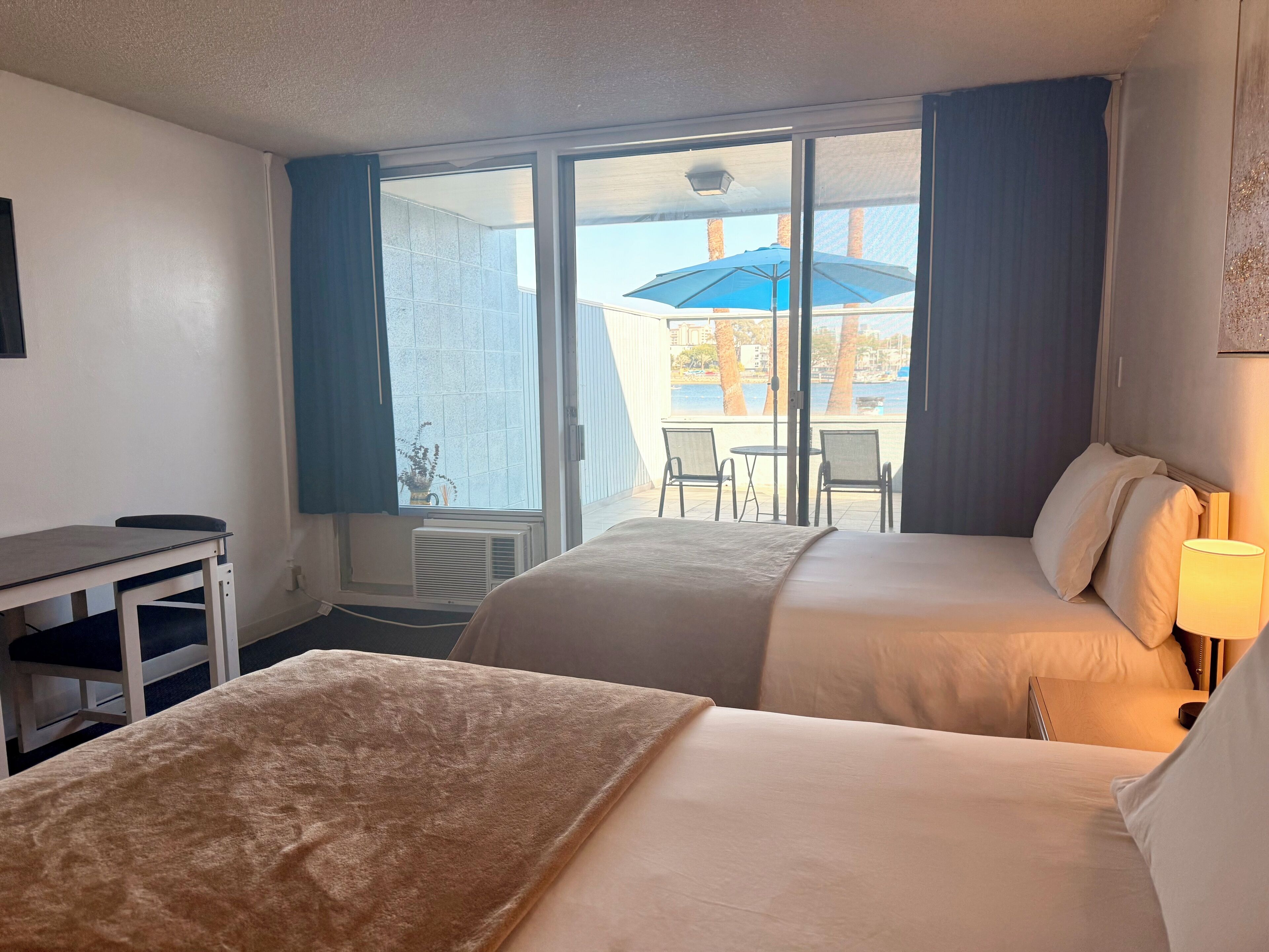 Photo - Foghorn Harbor Inn