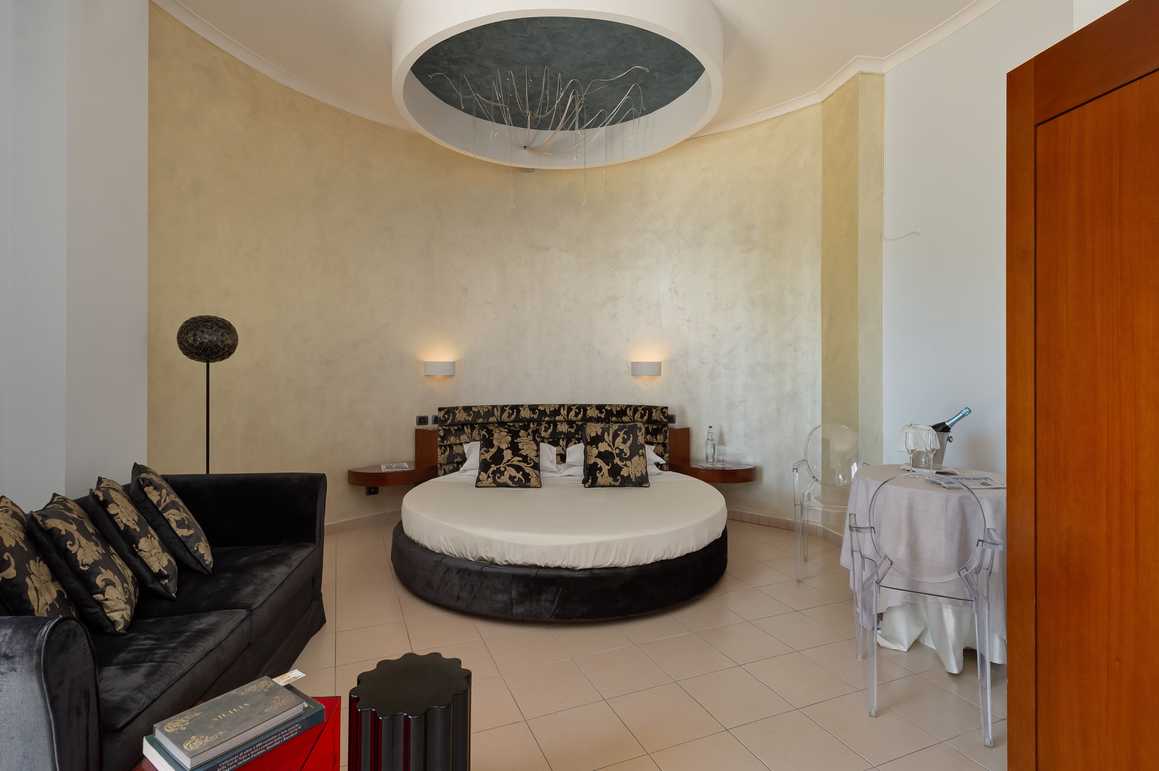 junior suite, 1 double bed | view from room