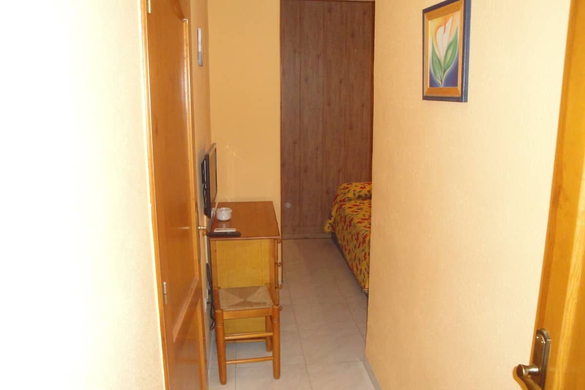 Twin Room | WiFi (free)