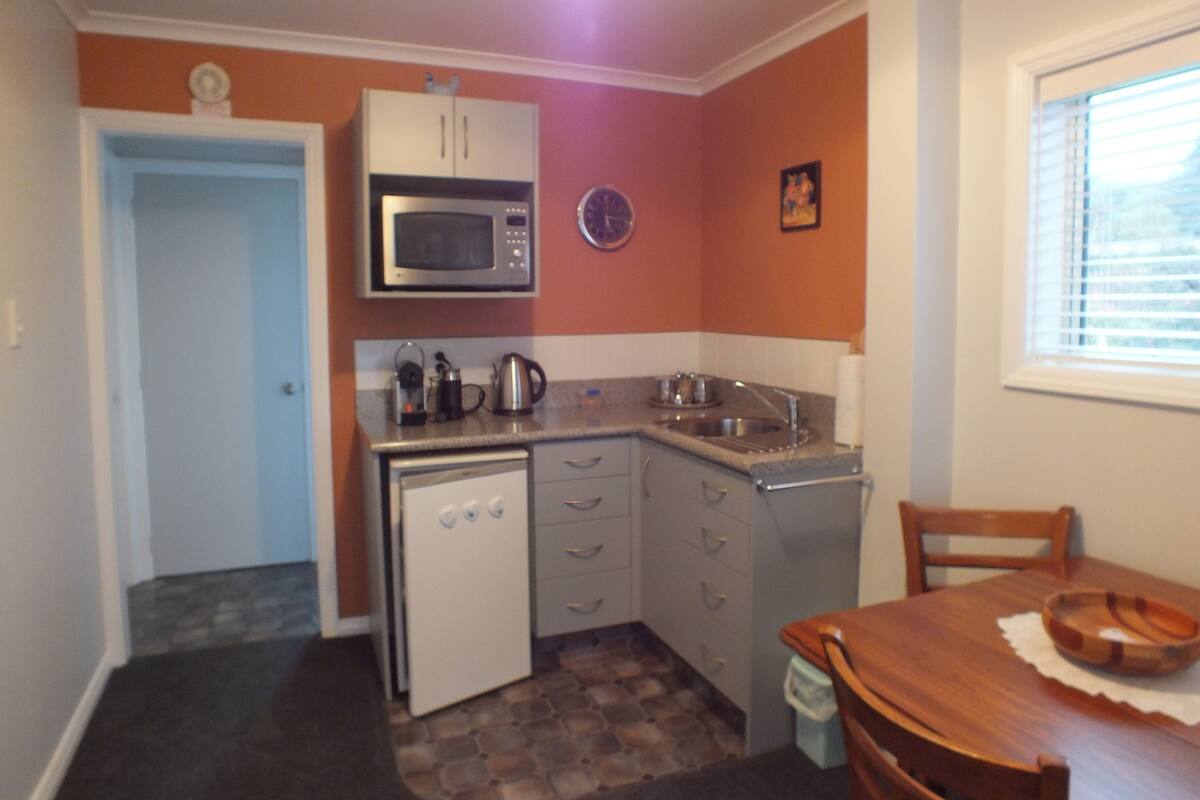 Appartement Confort, 1 chambre, vue montagne, rez-de-chaussée | Coin cuisine privé