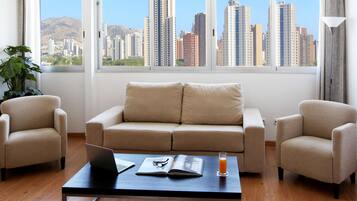 Memory-foam beds, minibar, desk, free WiFi