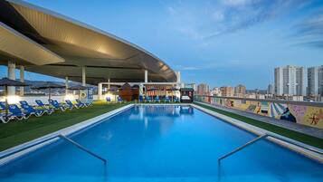 Outdoor pool, sun loungers