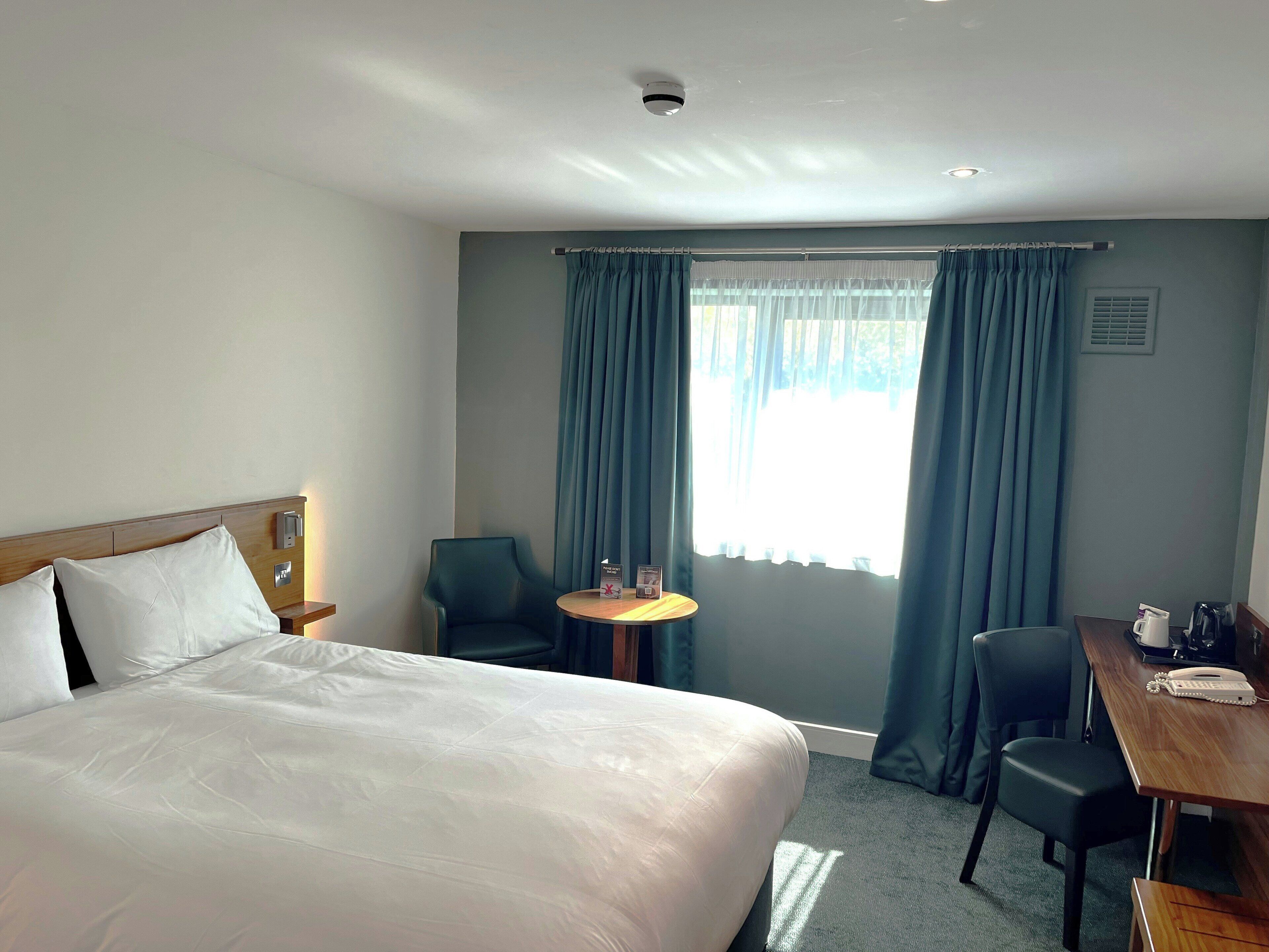 In-room safe, desk, iron/ironing board, free WiFi