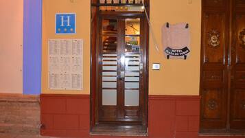 Fachada da propriedade