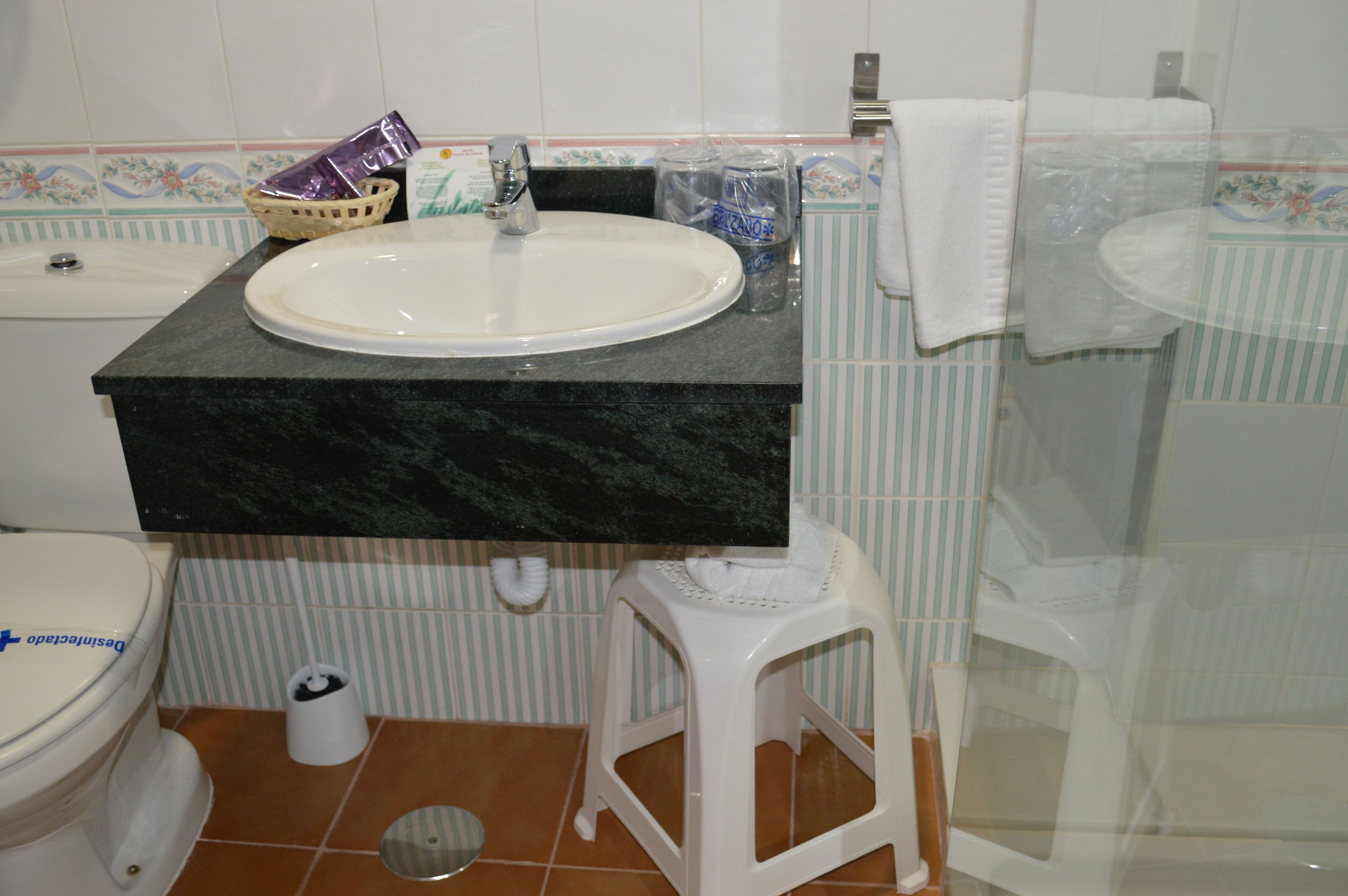 double room | bathroom | shower, hair dryer, bidet, towels