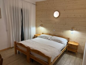 Double or Twin Room | Down comforters, desk, free WiFi, bed sheets - Hotel Ristorante Sassi Rossi  (Crandola Valsassina)