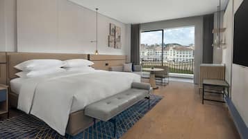 Superior Room, 1 King Bed, Balcony, City View | Free WiFi