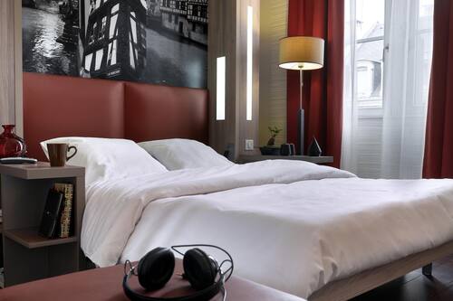 Coffres-forts dans les chambres, bureau, chambres insonorisées