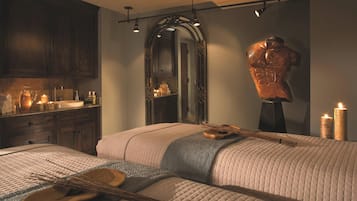 Couples treatment rooms, aromatherapy, hot stone massages