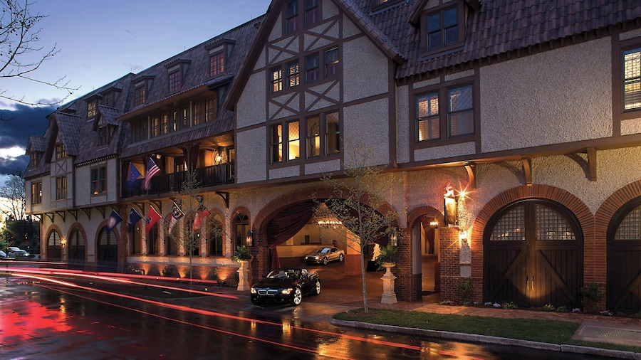 Grand Bohemian Lodge Asheville, Autograph CollectionÂź