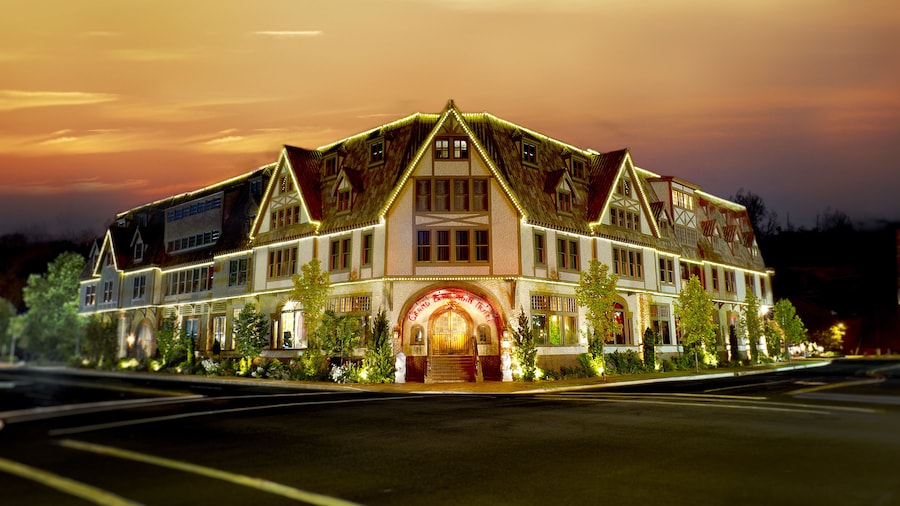 Grand Bohemian Lodge Asheville, Autograph Collection®