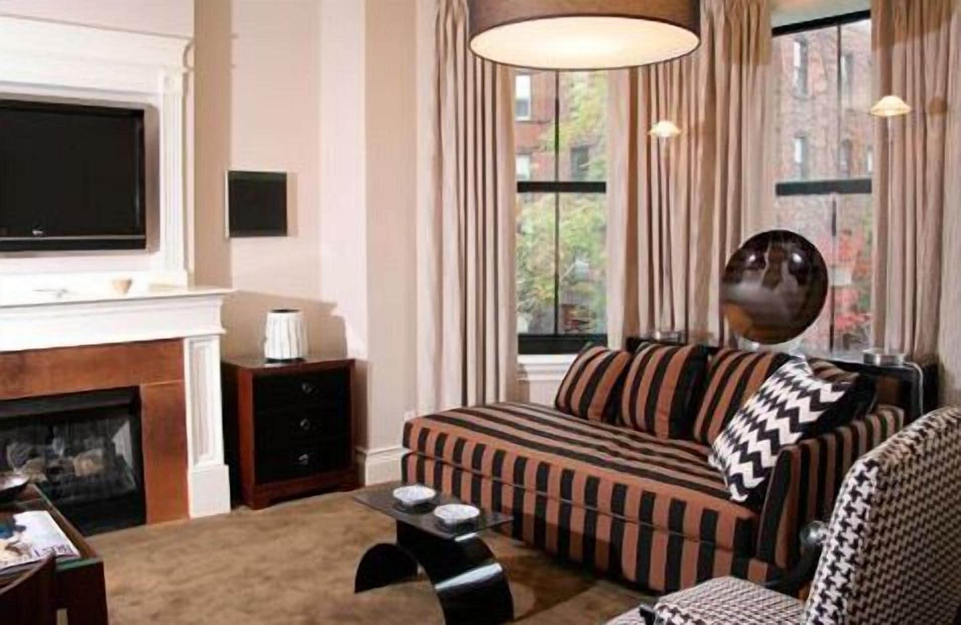 42-inch tv with cable channels