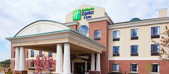 Holiday Inn Express & Suites Howell by IHG