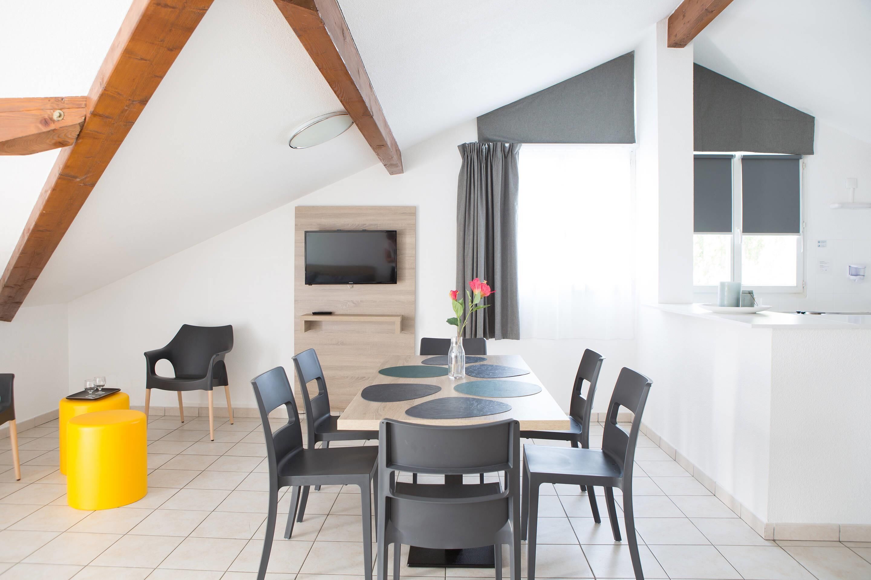 Appartement 1 chambre 6 personnes | เครื่องนอนระดับพรีเมียม, โต๊ะทำงาน, เตารีด/โต๊ะรีดผ้า